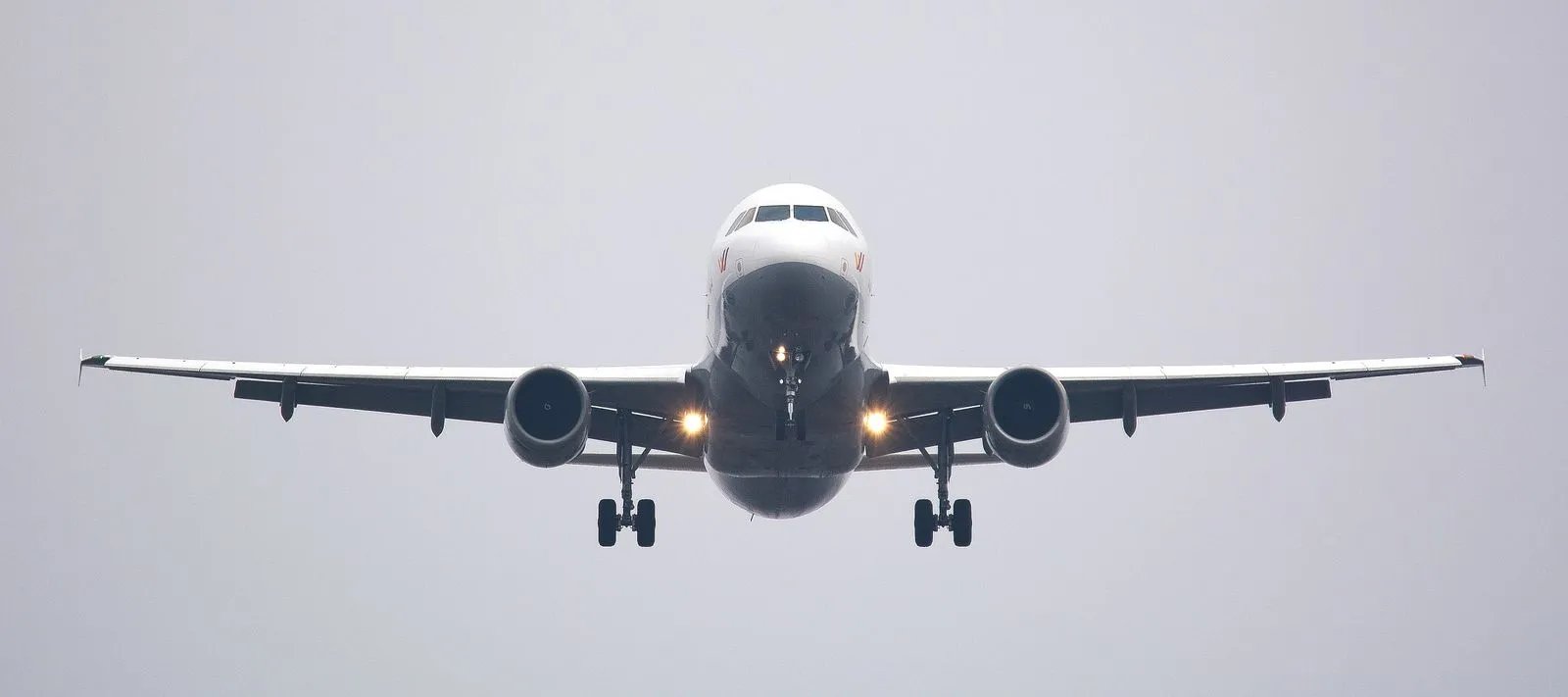 Avion en vol vers la Finlande